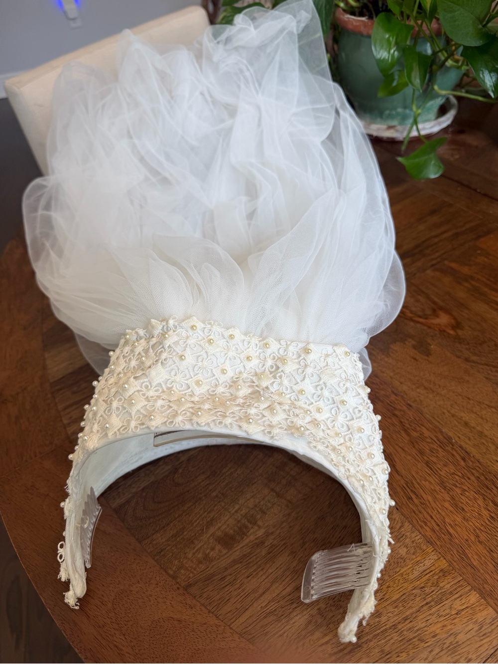 White Pearl & Lace Beaded Tulle Veil Wedding Headpiece w/ Combs Hand Sewn Women